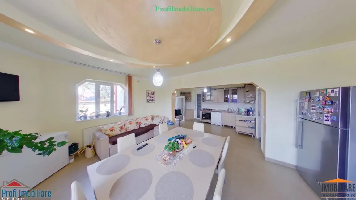 Casa mare + teren 867 mp - Schimb + diferenta - Arad si Timisoara - foto 4