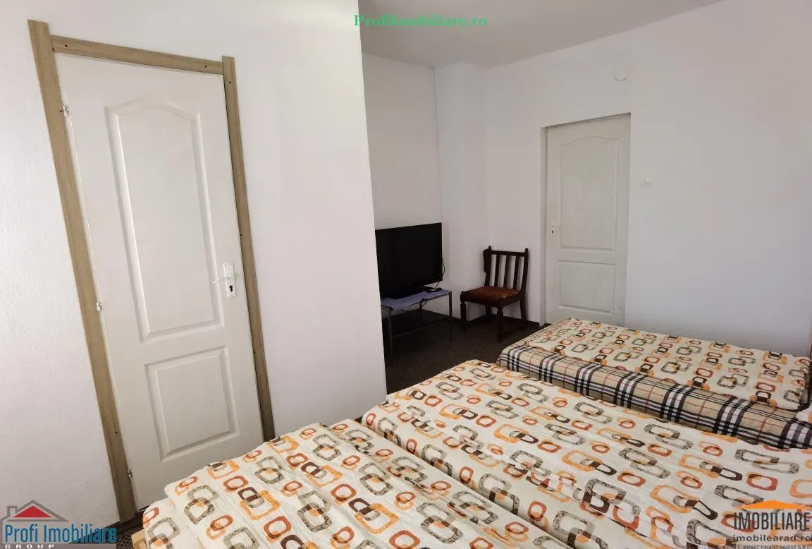 Pensiune in Paulis cu 20 de camere si teren 4.500 mp - jud. Arad - foto 12