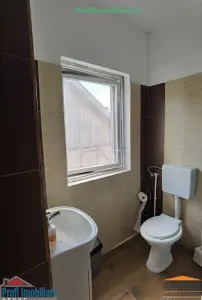 Pensiune in Paulis cu 20 de camere si teren 4.500 mp - jud. Arad - foto 9