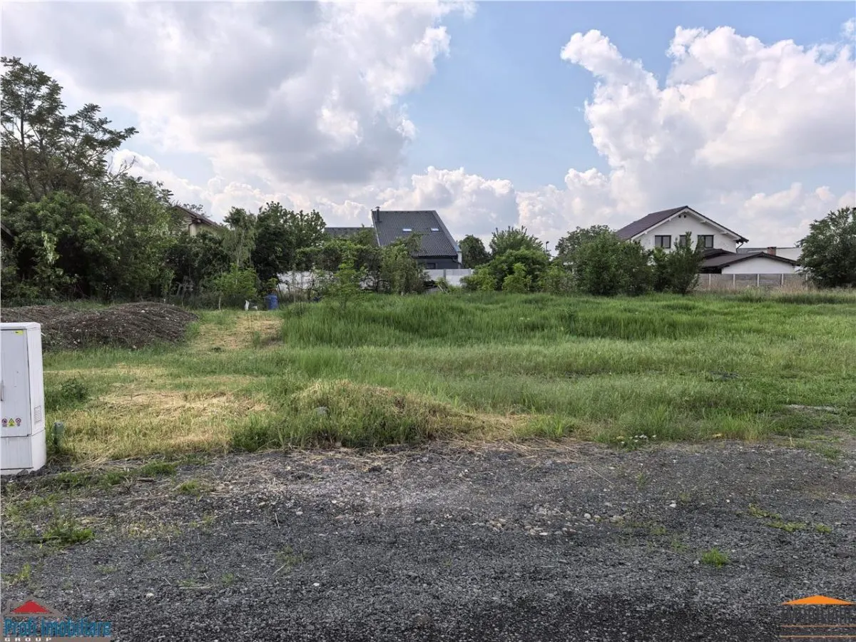 404 sqm Plot with Full Utilities – Residential Land in Gai, Arad - foto 2
