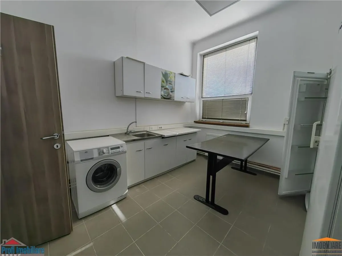 Offices, Residential & Business - Arad | 40 Beds | New Furnishings | Aradul Nou | €185,000 - foto 6