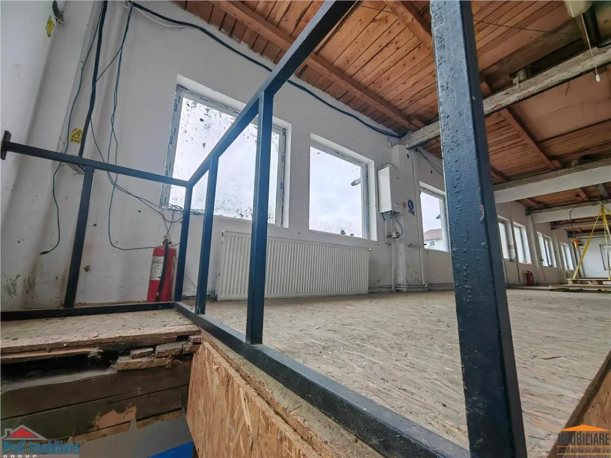 Halle Industrielle 300 m² – Localisation Centrale Parneava - foto 6