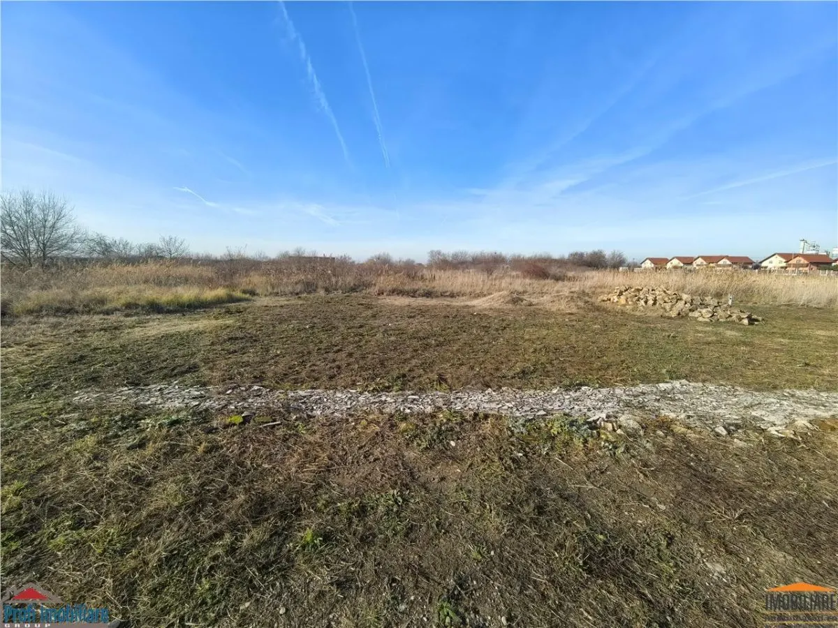Teren 400 mp in Confectii cu 2 fronturi stradale - foto 7
