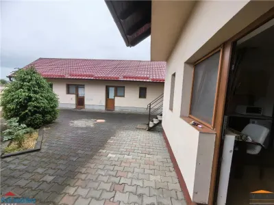Studio 33 m² – Entièrement Meublé + Parking + Terrasse | €300 Tout Compris - foto 8