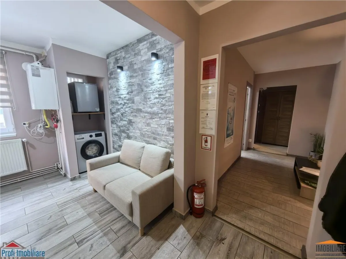 Apartment with 2 bedrooms for rent 50 sqm in Arad, Ultracentral area - foto 3