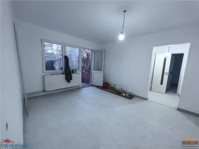Apartament cu 2 camere renovat zona Tipografilor - foto 3