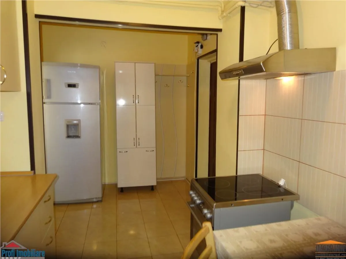 Inchiriez apartament cu 2 camere, et. 1- Podgoria - foto 6