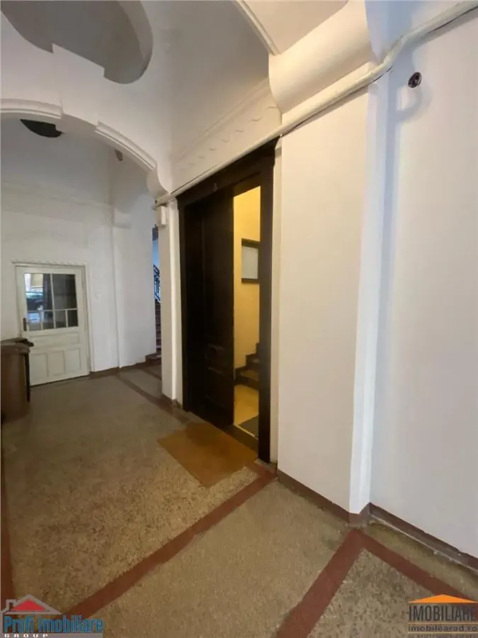 Appartement Spacieux en Centre-Ville d'Arad - foto 15