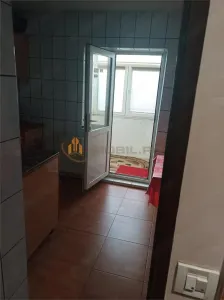 Apartament 3 camere zona Nicolina - Lidl - foto 3
