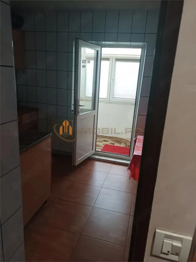 Apartament 3 camere zona Nicolina - Lidl - foto 3
