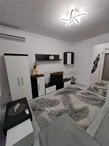 Garsoniera - Zona Nicolina (Podu Ros) - arata Lux - foto 13