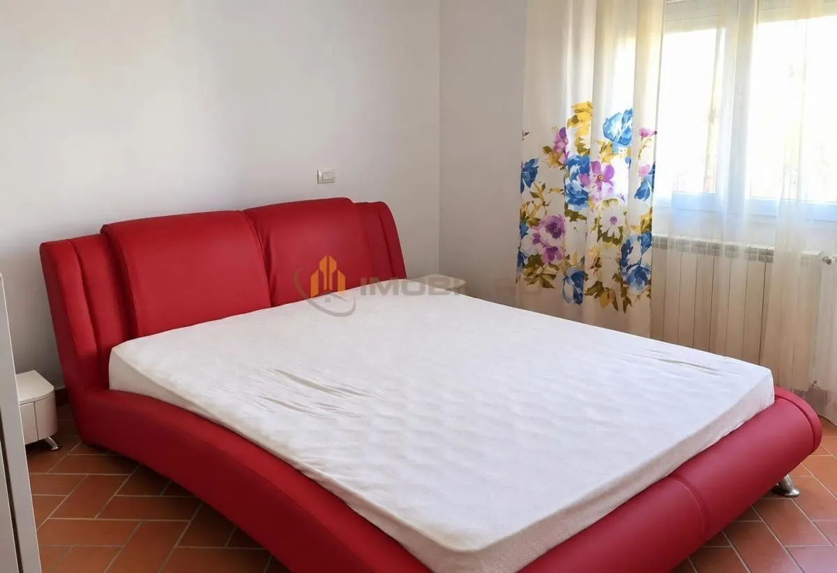 Apartament 2 camere Nicolina zona Cug - foto 2