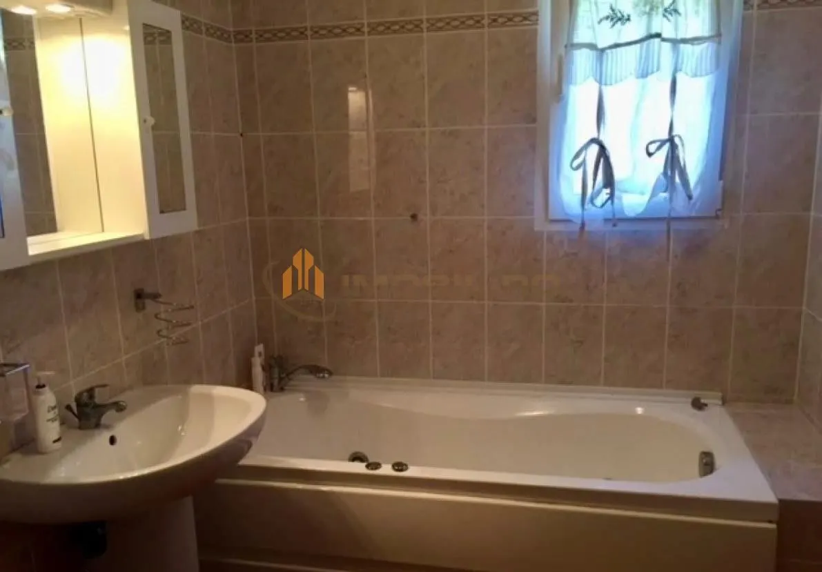 Apartament 2 camere Nicolina zona Cug - foto 6