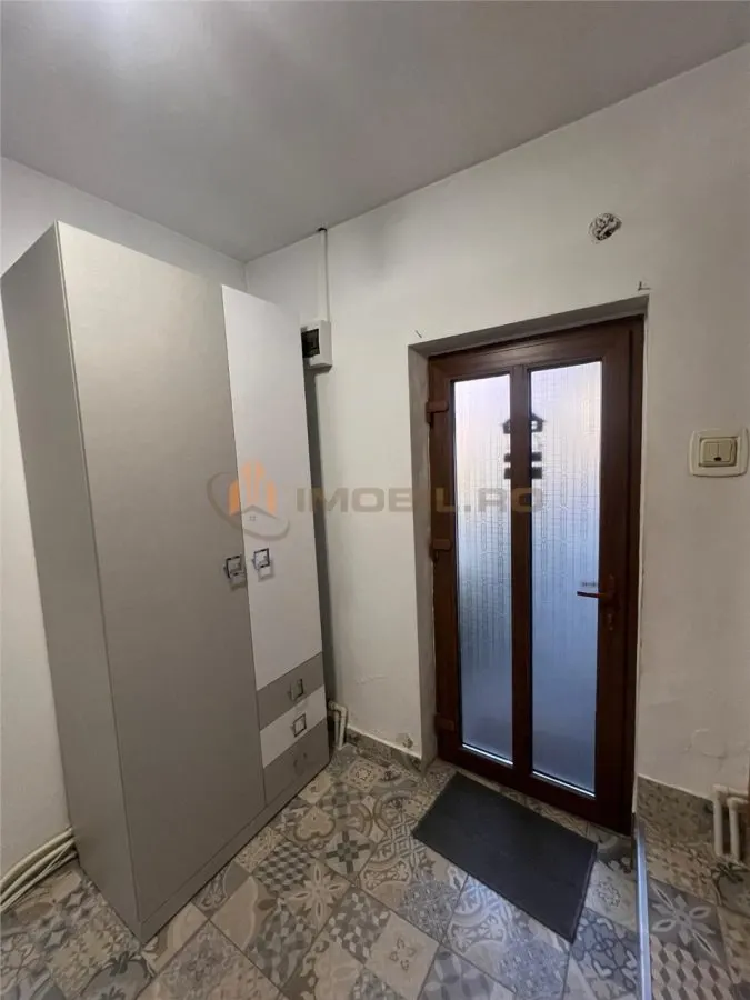 Casa de vanzare zona Iasi - Podu de Fier - Moara de Vant - foto 2