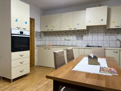 Casa de vanzare zona Iasi - Podu de Fier - Moara de Vant - foto 6