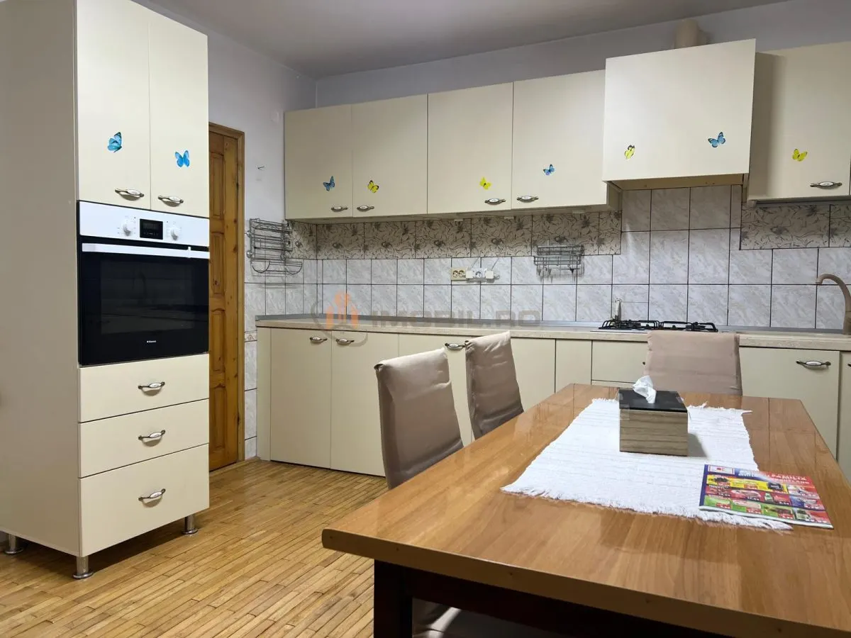 Casa de vanzare zona Iasi - Podu de Fier - Moara de Vant - foto 6