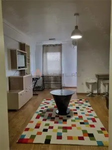 Modern 2-Bedroom Apartment, Tudor Vladimirescu Zone, Iași - foto 11