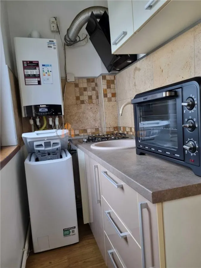 Modern 2-Bedroom Apartment, Tudor Vladimirescu Zone, Iași - foto 12