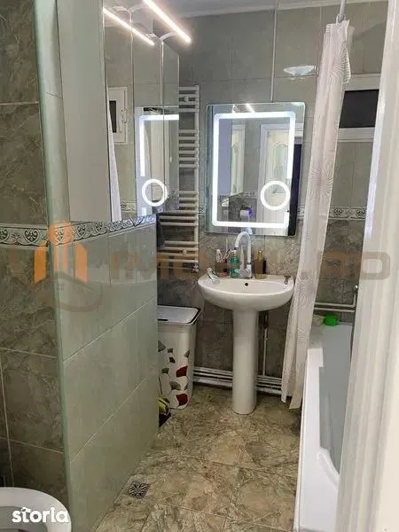 Apartament 4 camere zona cartier Nicolina 1 - foto 11