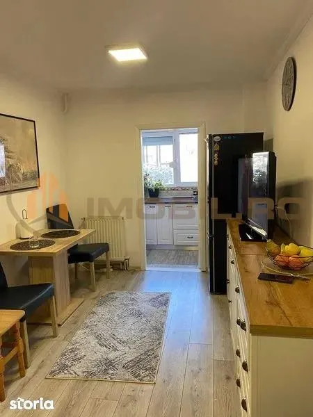 Apartament 4 camere zona cartier Nicolina 1 - foto 8