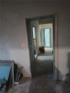 Apartamento de 4 Dormitorios, Zona Tatarasi (o Intercambio por 2 Estudios) - foto 10