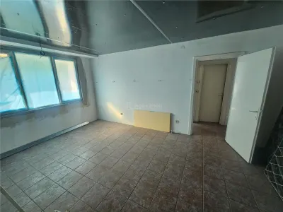 Apartment with 2 bedrooms for sale 46 sqm in Resita, Micro I area - foto 20