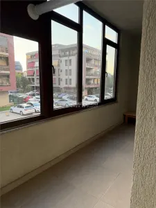 استوديو حديث مفروش، للإيجار الأول – كورالولو، موقف سيارات - foto 6
