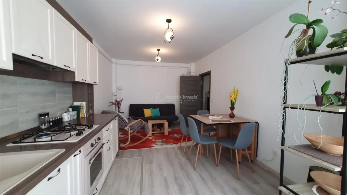 Apartment with 3 bedrooms for sale 64 sqm in Suceava, Burdujeni area - foto 2