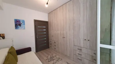Apartment with 3 bedrooms for sale 64 sqm in Suceava, Burdujeni area - foto 9