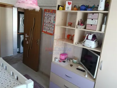 Canta-Pacurari 3 camere decomandat utilat si mobilat - foto 3