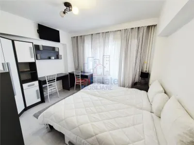 Apartament cu 3 camere de inchiriat in Centru - foto 4