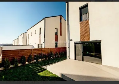 Casa moderna complex - Tunari - 4 camere - 3 bai - 120mp - 180mp teren - foto 13