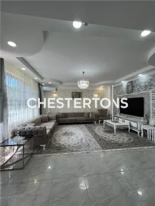 Maison à Vendre à Dobroesti, Département d'Ilfov - foto 2