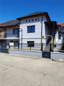 Casa renovata 2026 Chizid 3 dormitoare 3 bai - foto 3