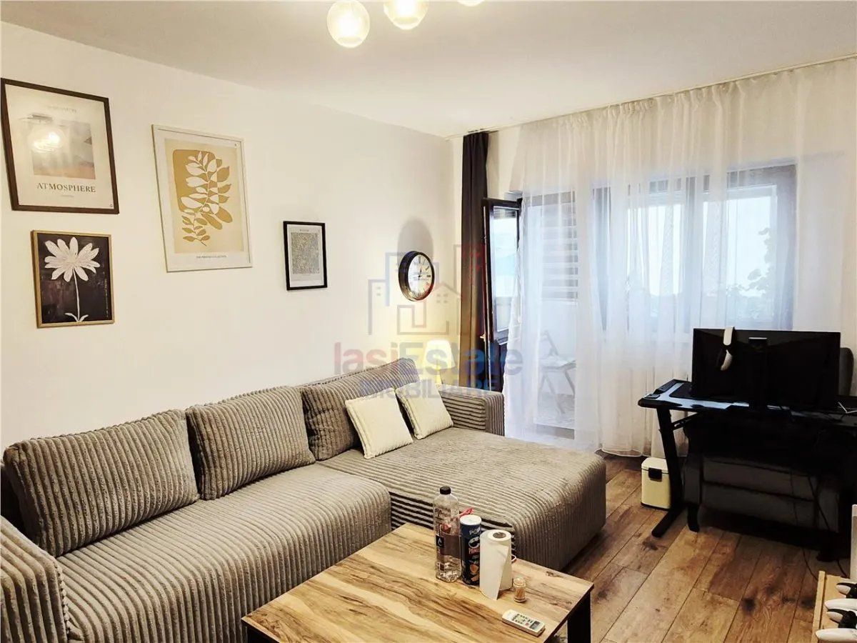 Apartament cu 2 camere de inchiriat, renovat si mobilat - foto 2
