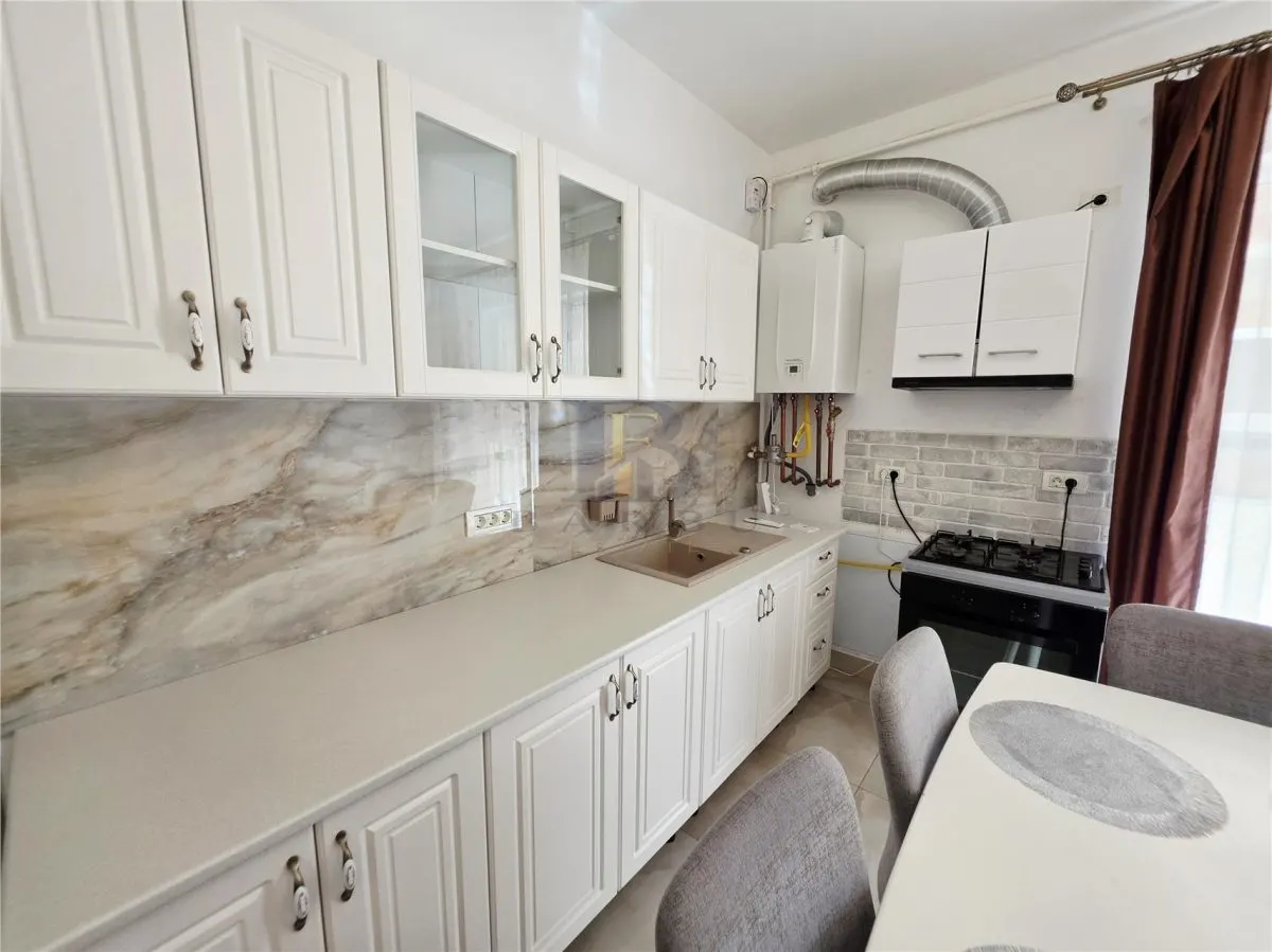 Apartament 3 camere, Giroc, Dyadora, Hotel IQ - foto 4