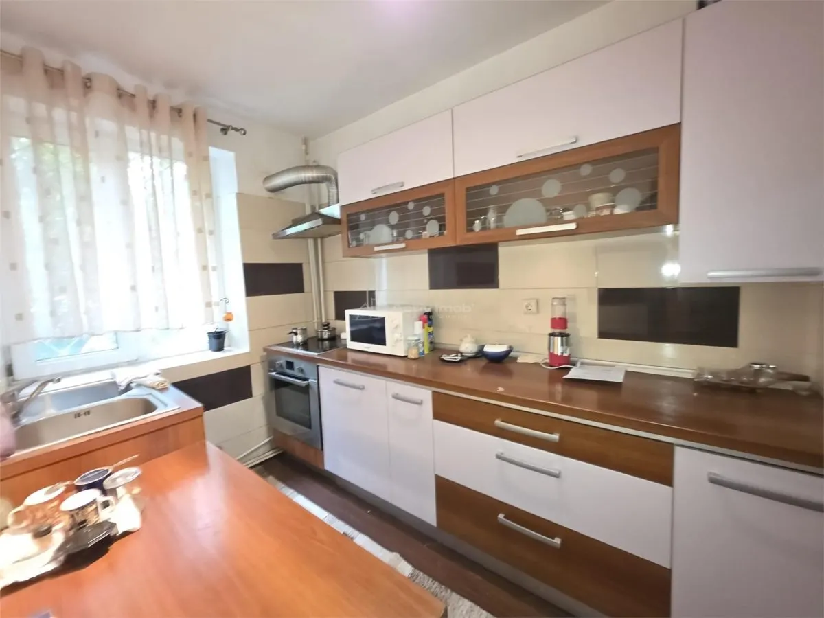 Appartement 2 Chambres, Rez-de-chaussée, 50 m², Crâng-Balcescu, Buzau - foto 3