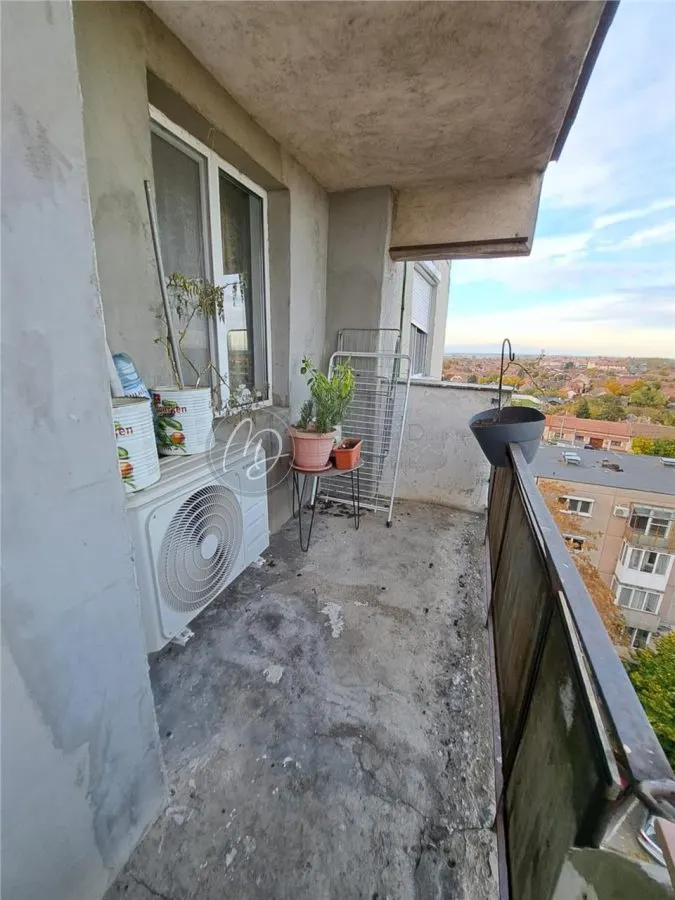 Apartamento Central con Vistas Panorámicas en Salonta - foto 12