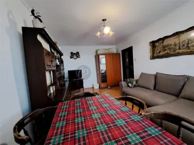 Apartamento Central con Vistas Panorámicas en Salonta - foto 4