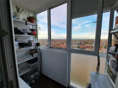 Apartamento Central con Vistas Panorámicas en Salonta - foto 10