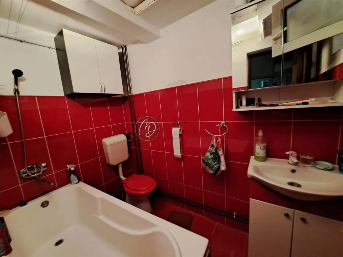 靠近佩托菲公园的砖砌住宅，奥拉迪亚 - foto 5