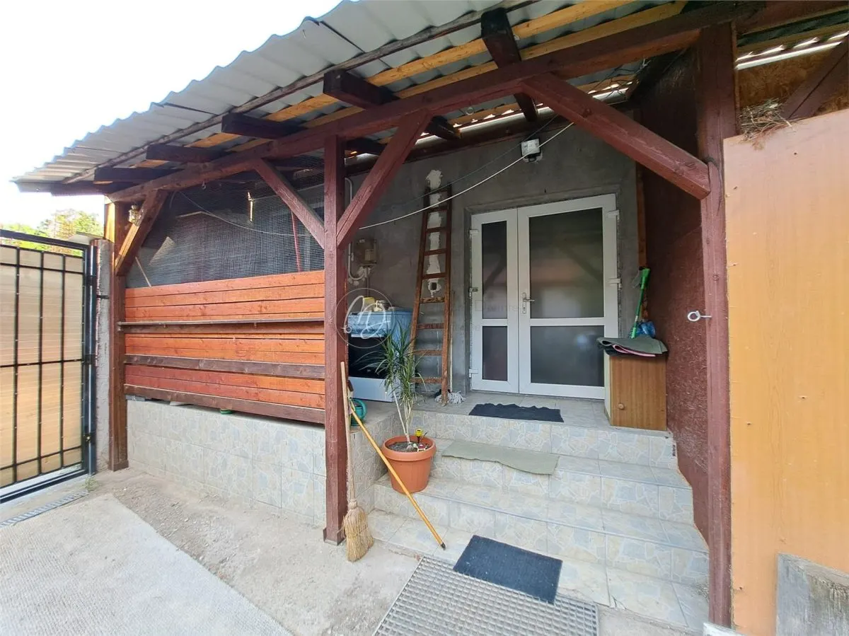 靠近佩托菲公园的砖砌住宅，奥拉迪亚 - foto 6