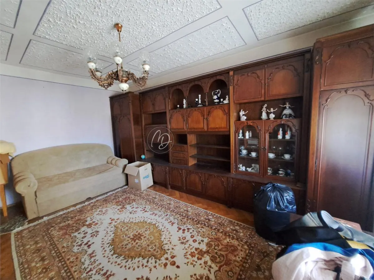 Apartment with 3 bedrooms for sale 67 sqm in Marghita - foto 2