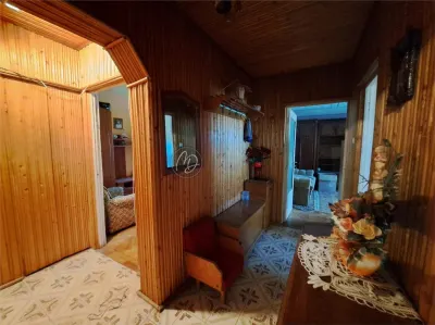 Apartment with 3 bedrooms for sale 67 sqm in Marghita - foto 11