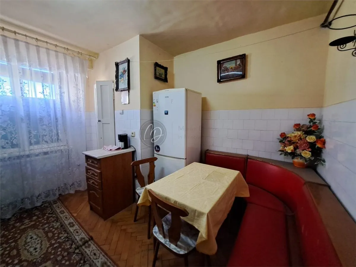 Apartment with 3 bedrooms for sale 67 sqm in Marghita - foto 7