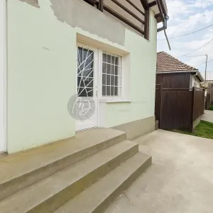 MDI casa cu spatiu comercial in Marghita - foto 18