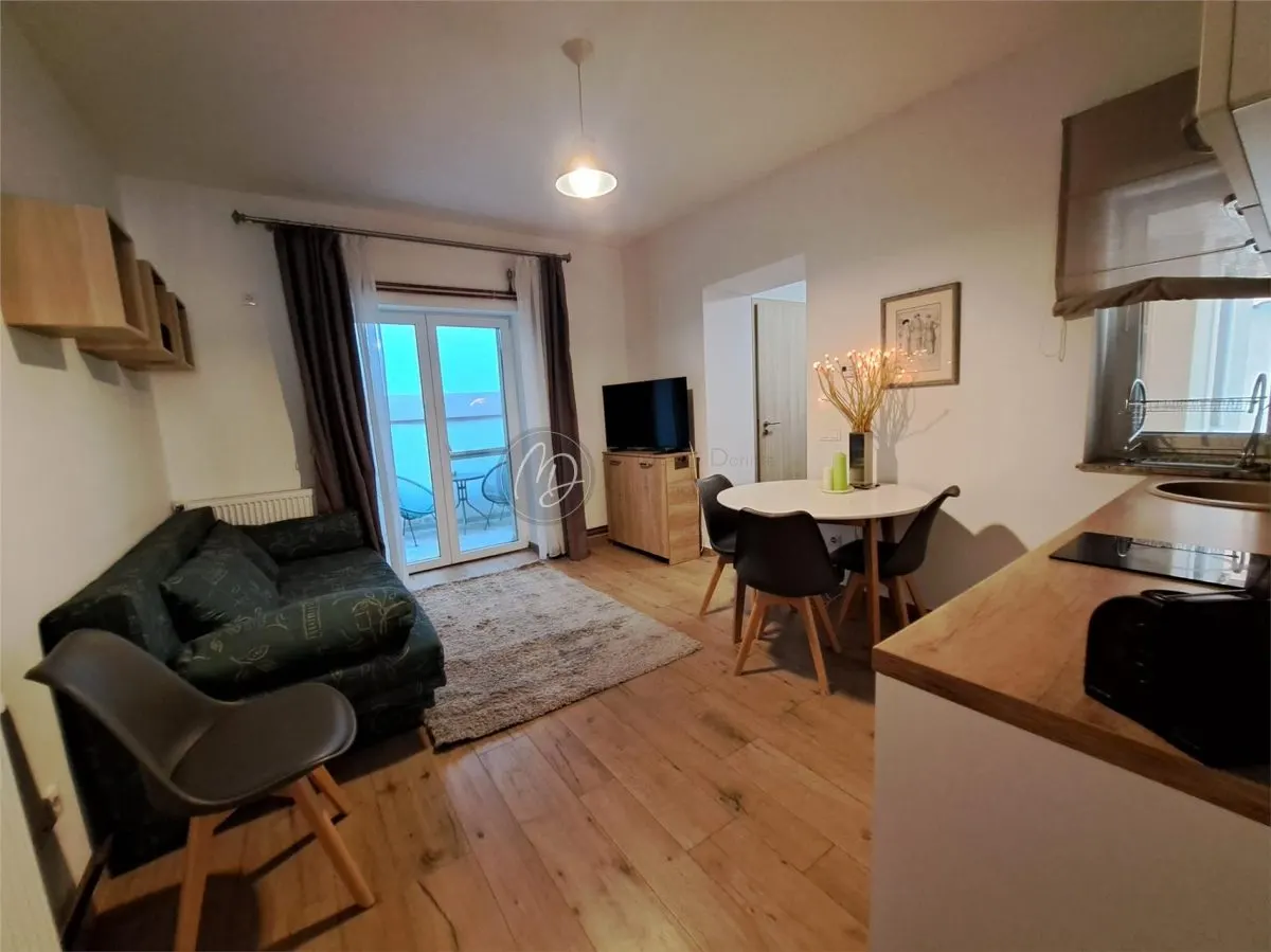 Casa Central en Alquiler en Oradea | 500 €/mes | Terraza de Relax - foto 1