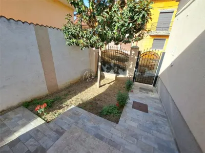 Casa Central en Alquiler en Oradea | 500 €/mes | Terraza de Relax - foto 9