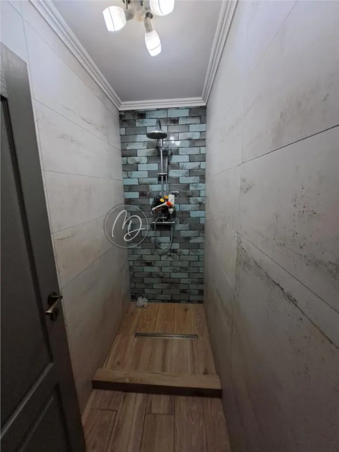 MDI Casa Lux Salonta – Exceptional Family Villa with Unlimited Potential - foto 4