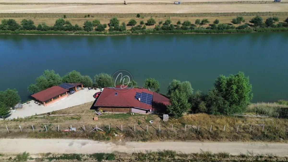 Timber Log Cabin with Private Fishing Lake - foto 2